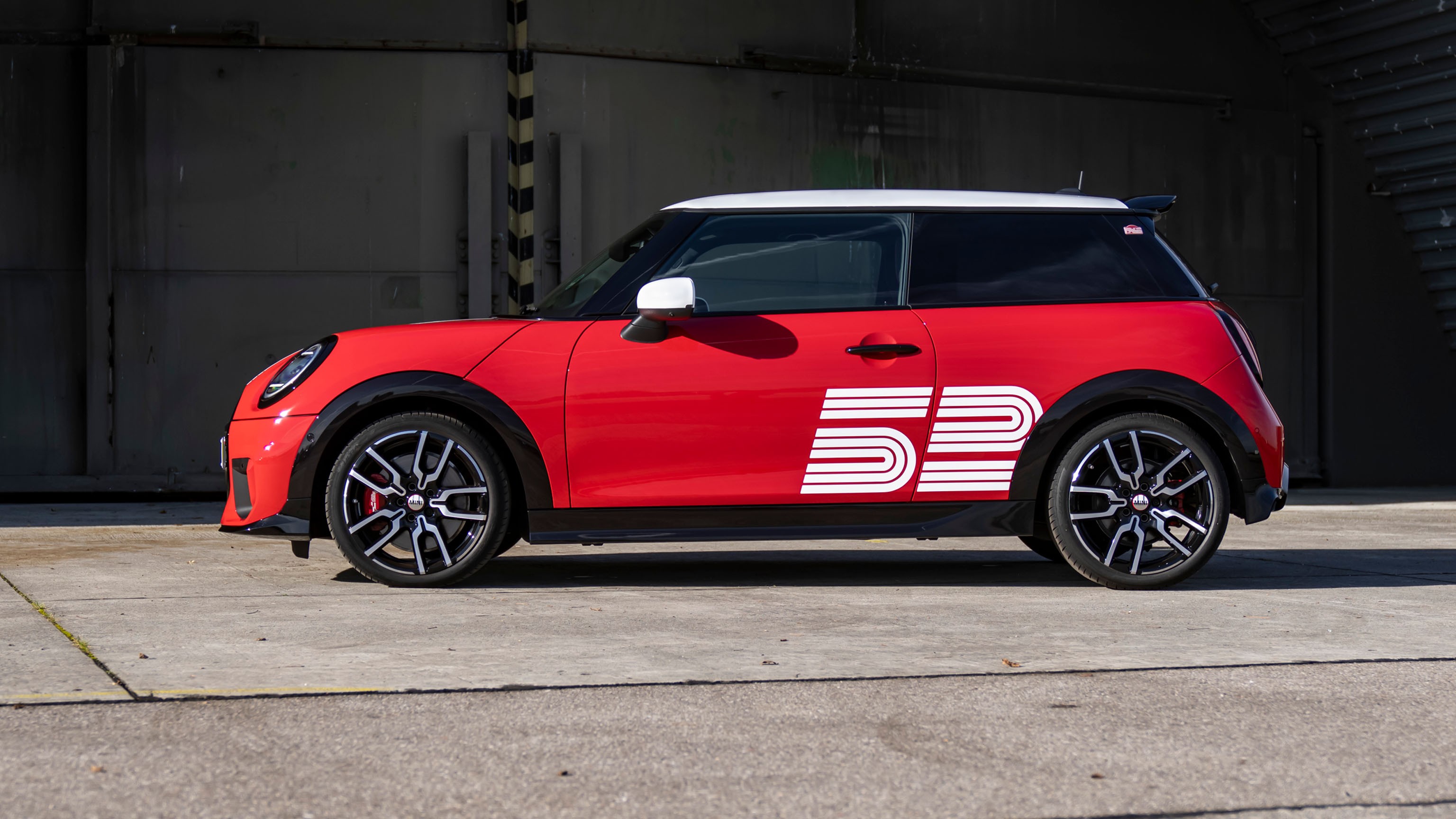 MINI Victory Edition em Concessionaria Mini.